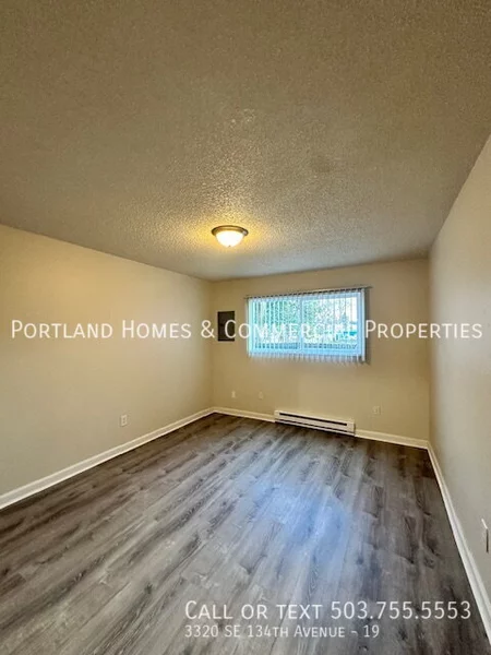 2 bedrooms apartment for rent in Powellhurst-Gilbert - SE Portland, Portland
