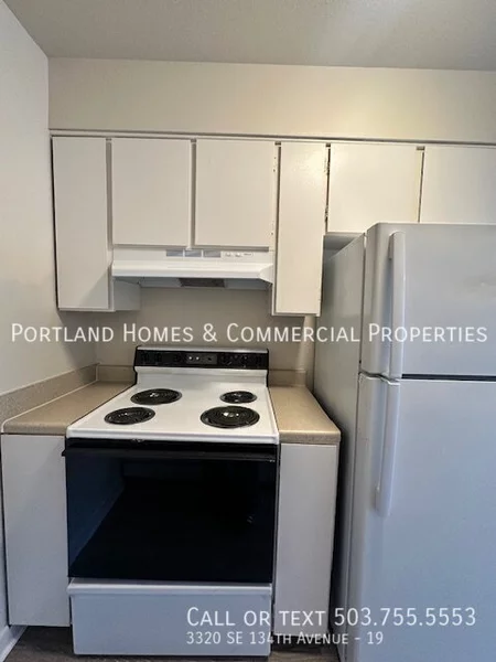 2 bedrooms apartment for rent in Powellhurst-Gilbert - SE Portland, Portland