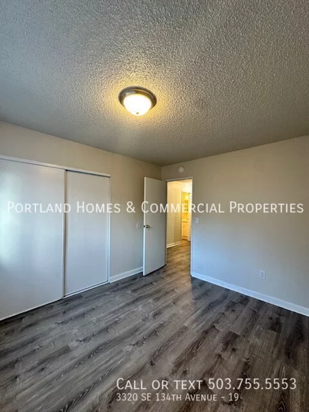 2 bedrooms apartment for rent in Powellhurst-Gilbert - SE Portland, Portland