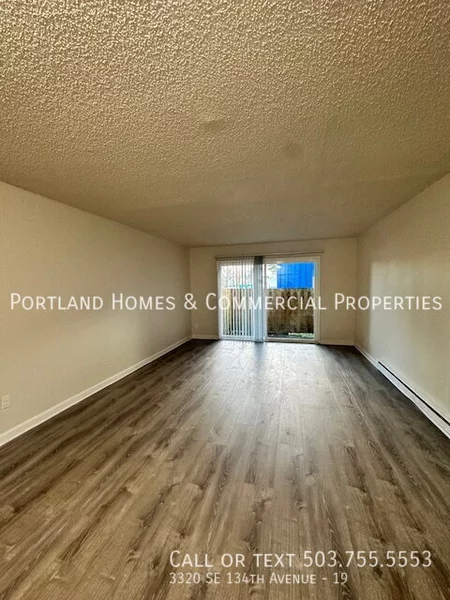 2 bedrooms apartment for rent in Powellhurst-Gilbert - SE Portland, Portland