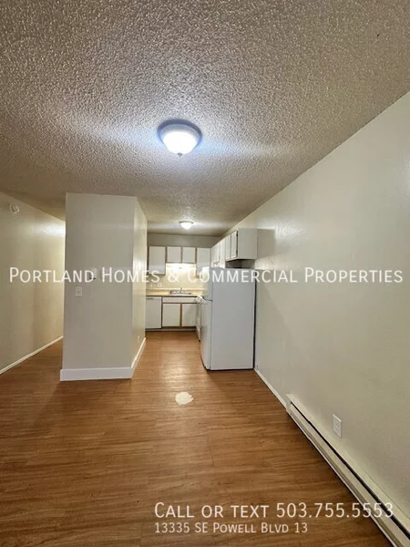 2 bedrooms apartment for rent in Powellhurst-Gilbert - SE Portland, Portland