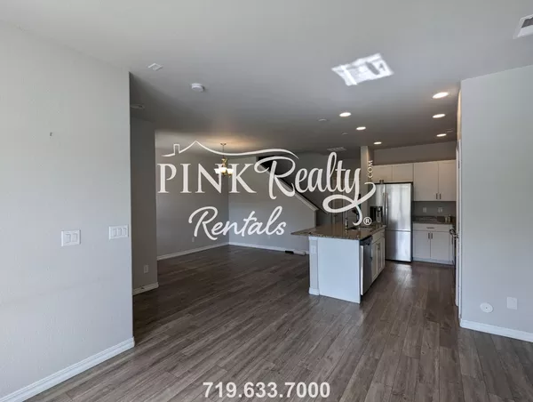 3 bedrooms apartment for rent in Old Colorado City - Central COS, Colorado Springs