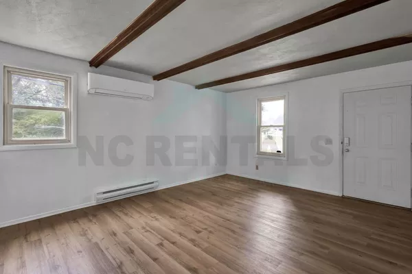 3 bedrooms apartment for rent in South Greensboro - Greensboro, Greensboro