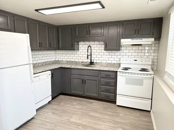 2 bedrooms apartment for rent in Cimarron Hills - East COS, Colorado Springs