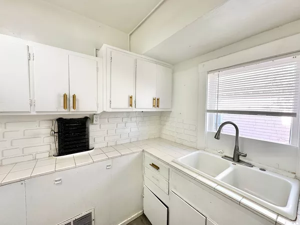 1 bedroom apartment for rent in Downtown COS - Central COS, Colorado Springs