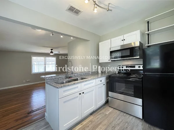 2 bedrooms apartment for rent in Murray Hill - Westside, Jacksonville