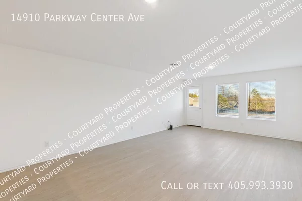 3 bedrooms apartment for rent in Apple Valley - SE OKC, Oklahoma City