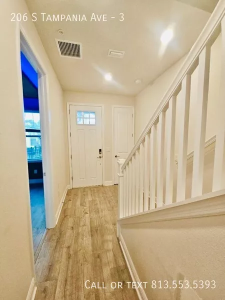 3 bedrooms apartment for rent in Macfarlane Park - West Tampa, Tampa