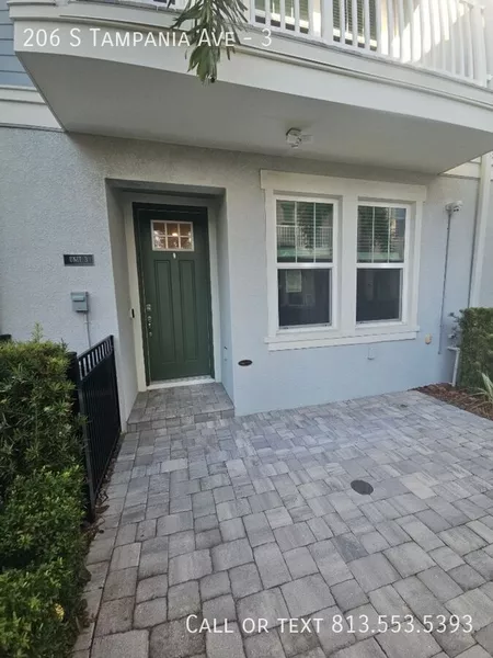3 bedrooms apartment for rent in Macfarlane Park - West Tampa, Tampa