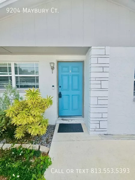 4 bedrooms apartment for rent in Town 'n' Country - West Tampa, Tampa