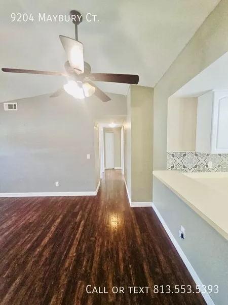 4 bedrooms apartment for rent in Town 'n' Country - West Tampa, Tampa