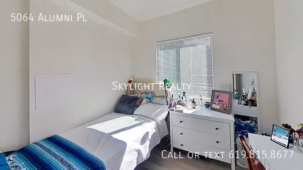 4 bedrooms apartment for rent in Rolando - Inland, San Diego