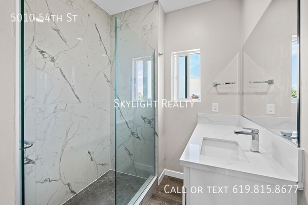 4 bedrooms apartment for rent in College Area SD - Inland, San Diego