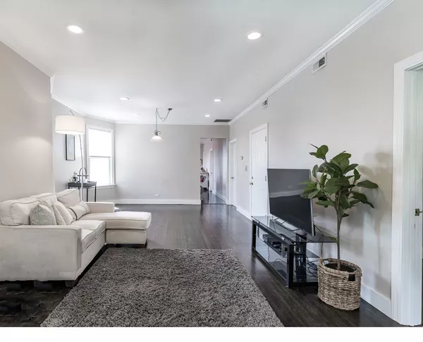 3 bedrooms apartment for rent in Hermosa - Northwest Side, Chicago