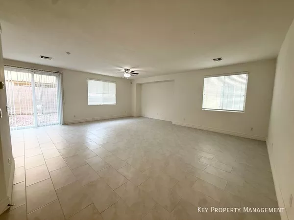 4 bedrooms apartment for rent in Spring Valley - Spring Valley / Enterprise, Las Vegas