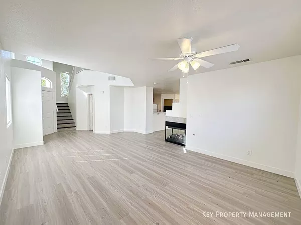 4 bedrooms apartment for rent in Summerlin - Summerlin, Las Vegas