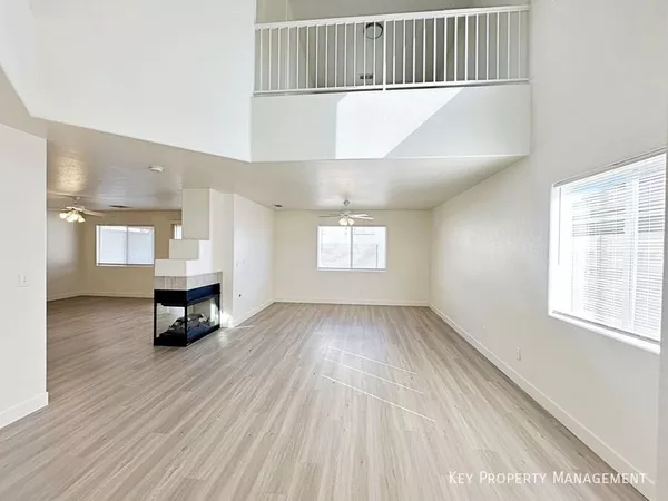 4 bedrooms apartment for rent in Summerlin - Summerlin, Las Vegas