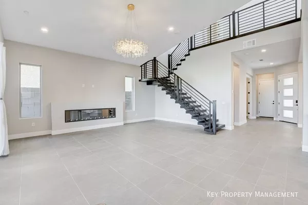 5 bedrooms apartment for rent in Spring Valley - Spring Valley / Enterprise, Las Vegas