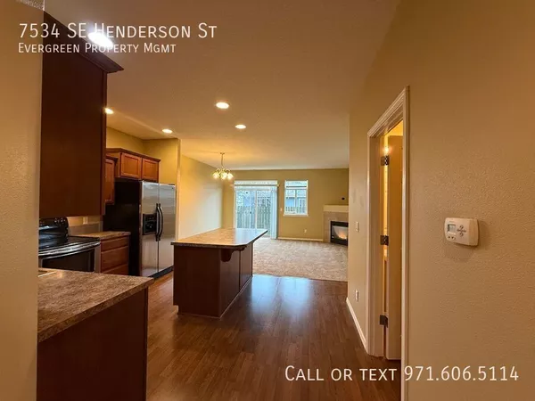 2 bedrooms apartment for rent in Brentwood-Darlington - SE Portland, Portland