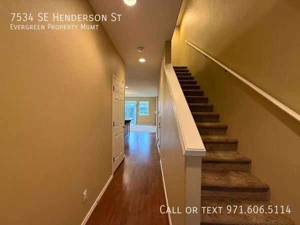 2 bedrooms apartment for rent in Brentwood-Darlington - SE Portland, Portland