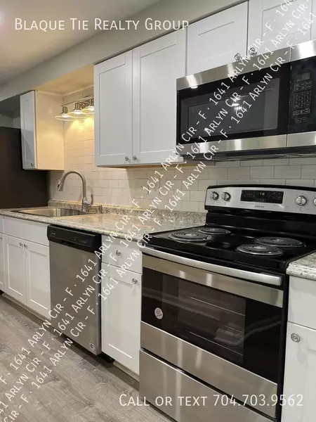 2 bedrooms apartment for rent in College Downs - North Charlotte, Charlotte