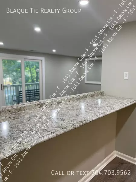 2 bedrooms apartment for rent in College Downs - North Charlotte, Charlotte