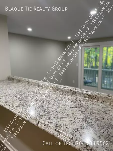 2 bedrooms apartment for rent in College Downs - North Charlotte, Charlotte