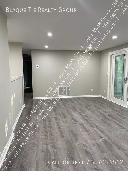 2 bedrooms apartment for rent in College Downs - North Charlotte, Charlotte