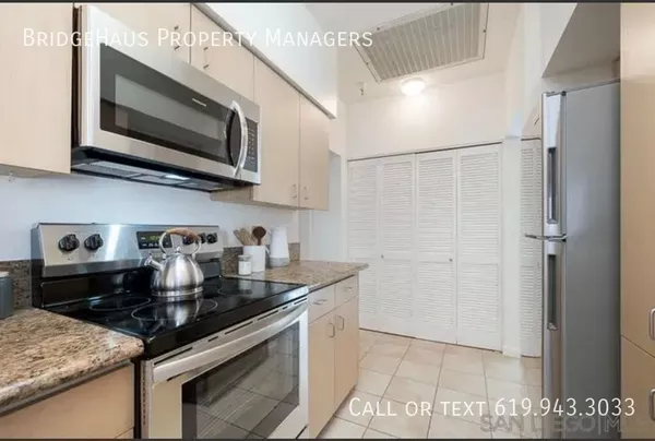 2 bedrooms apartment for rent in Marina - Central SD, San Diego
