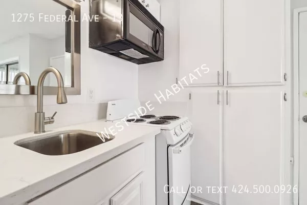 Studio Apartment for rent in Sawtelle - Westside / South Bay, Los Angeles