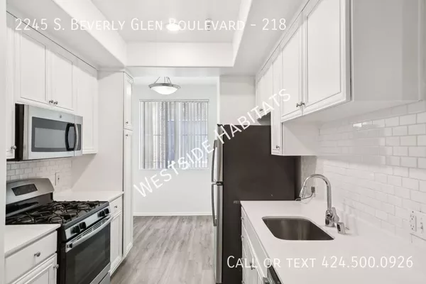 2 bedrooms apartment for rent in Rancho Park - Westside / South Bay, Los Angeles