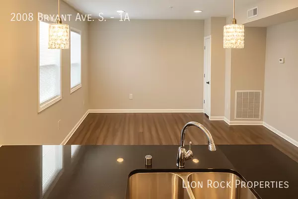 1 bedroom apartment for rent in Lowry Hill - Bde Maka Ska-Isles, Minneapolis