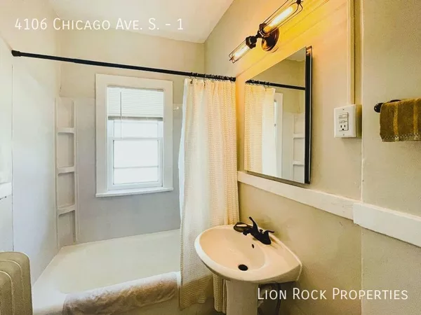 2 bedrooms apartment for rent in Bryant - Powderhorn, Minneapolis