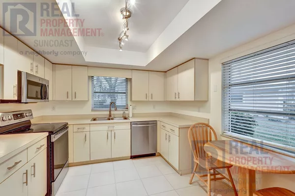 2 bedrooms apartment for rent in The Meadows - Sarasota, Sarasota