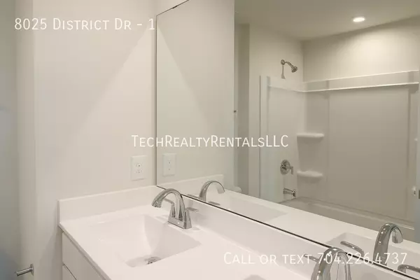 3 bedrooms apartment for rent in Hickory Grove - East Charlotte, Charlotte