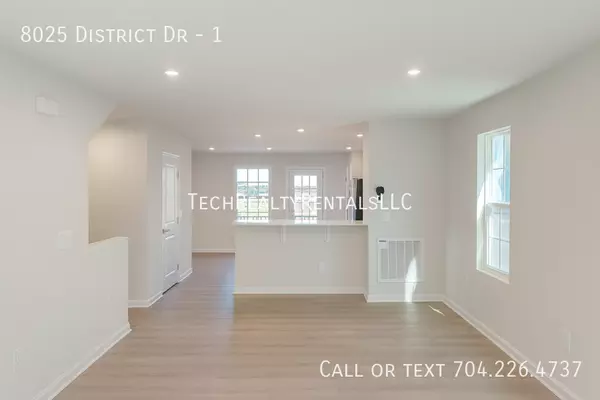 3 bedrooms apartment for rent in Hickory Grove - East Charlotte, Charlotte