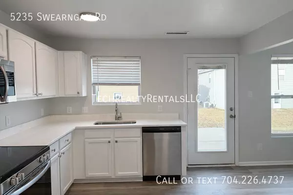 3 bedrooms apartment for rent in Oakdale - North Charlotte, Charlotte