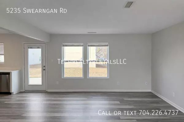 3 bedrooms apartment for rent in Oakdale - North Charlotte, Charlotte