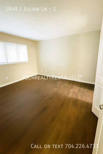 2 bedrooms apartment for rent in Westchester - West Charlotte, Charlotte