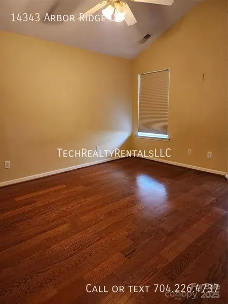 3 bedrooms apartment for rent in Steele Creek - West Charlotte, Charlotte