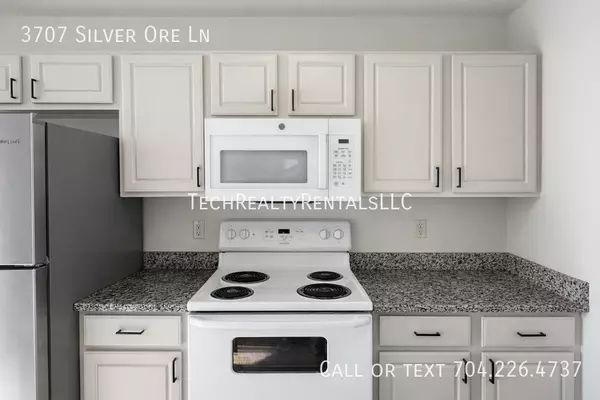 3 bedrooms apartment for rent in Oakdale - North Charlotte, Charlotte