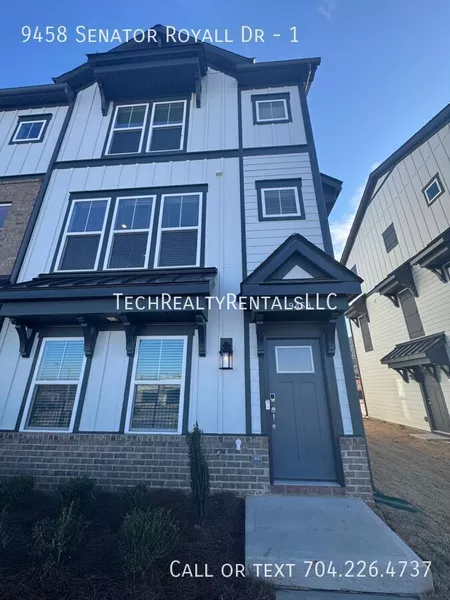 4 bedrooms apartment for rent in Mallard Creek - Withrow Downs - North Charlotte, Charlotte