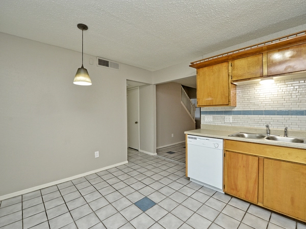 2 bedrooms apartment for rent in Southeast Austin - South Austin, Austin