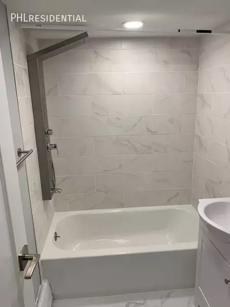 2 bedrooms apartment for rent in West Mount Airy - Nw Philadelphia, Philadelphia