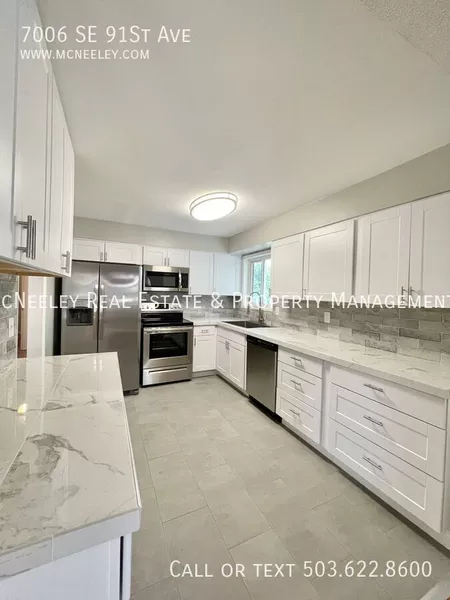 3 bedrooms apartment for rent in Lents - SE Portland, Portland