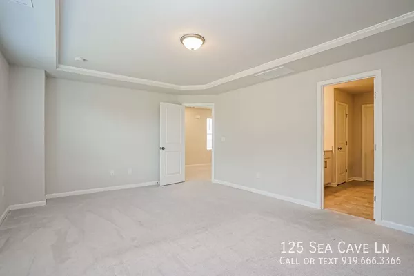 3 bedrooms apartment for rent in Auburn - South Raleigh, Raleigh