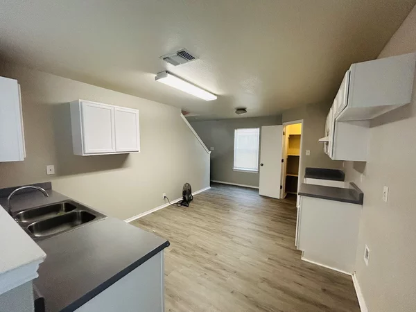 5 bedrooms apartment for rent in Hidden Cove - Indian Creek - South SATX, San Antonio