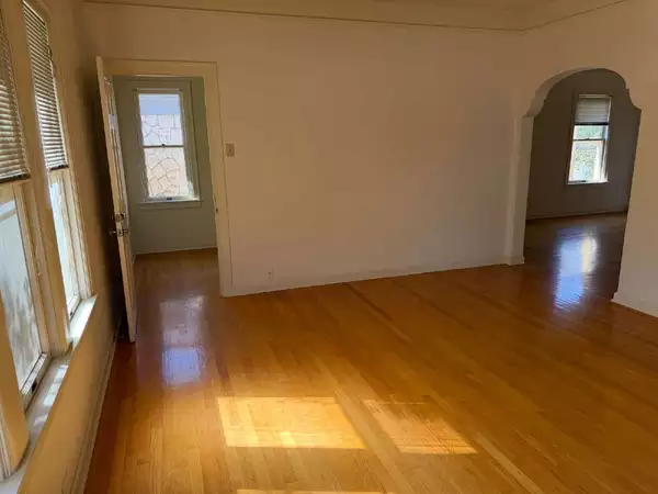 2 bedrooms apartment for rent in Monte Vista - Central SATX, San Antonio