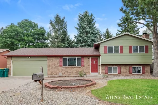 4 bedrooms apartment for rent in Northeast Colorado Springs - North COS, Colorado Springs