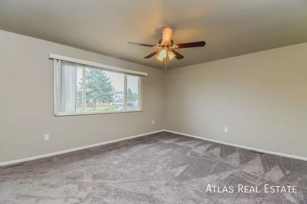 4 bedrooms apartment for rent in Northeast Colorado Springs - North COS, Colorado Springs